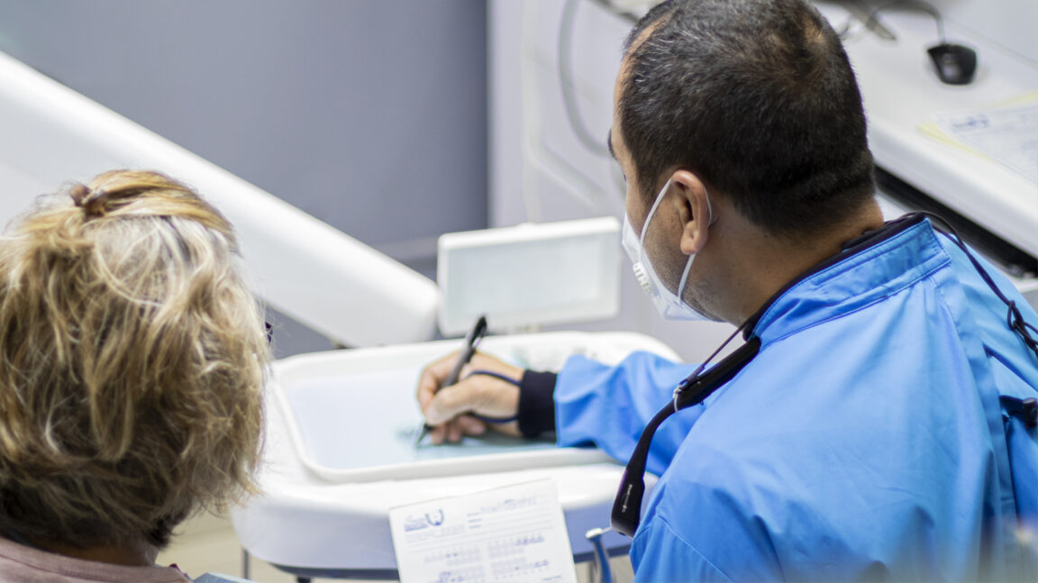 Smile Dental Nogales Dental Implants, Orthodontics & Aesthetic Clinic